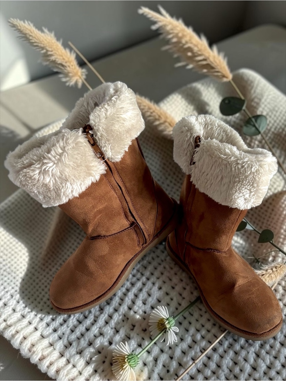 Magellan Girls Boots Faux‑Suede Winter Faux‑Fur Cuff Tassel Size 3 VGUC ❄️ - Picture 8 of 12
